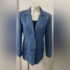 Blue jeans, blazer with pockets and button size Sm
